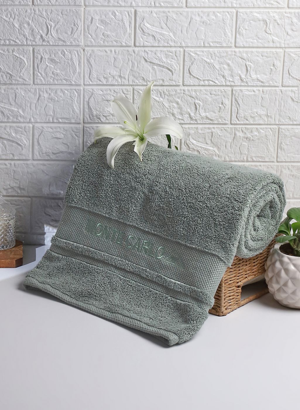 Olive Cotton 625 GSM Bath Towel