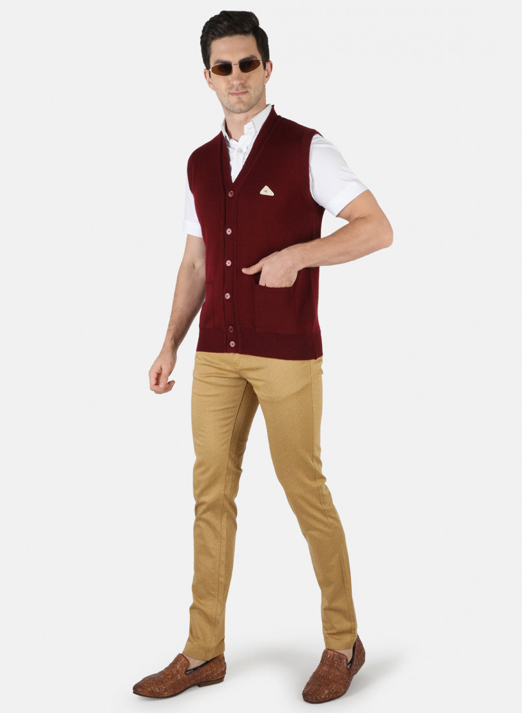 Men Maroon Solid Cardigan