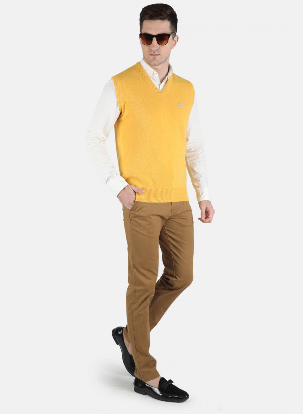 Men Yellow Solid Sweater