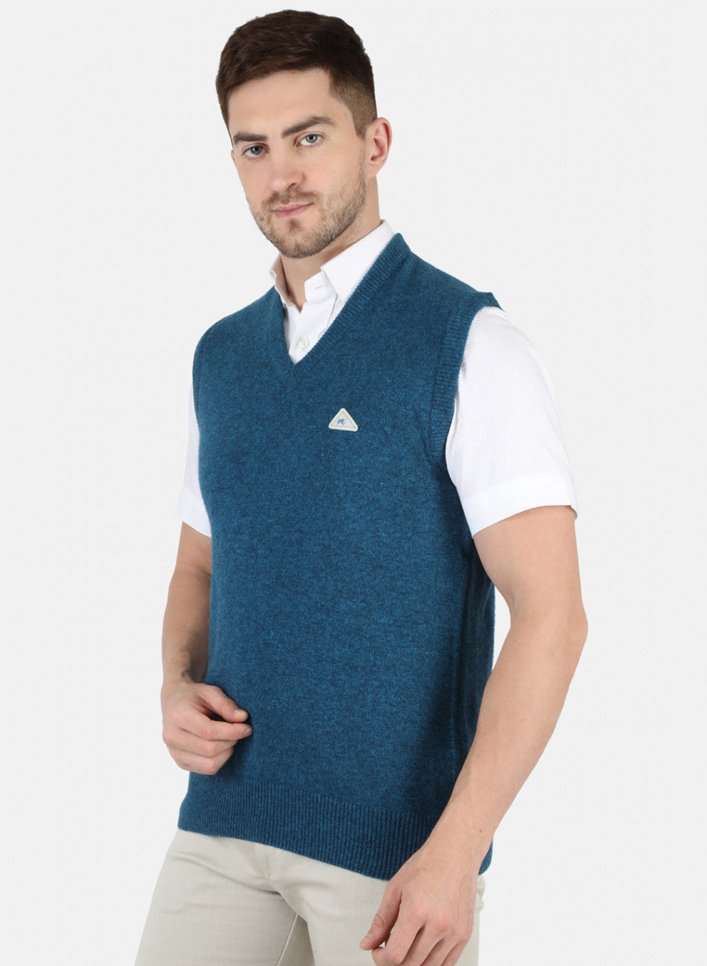 Men Blue Solid Sweater