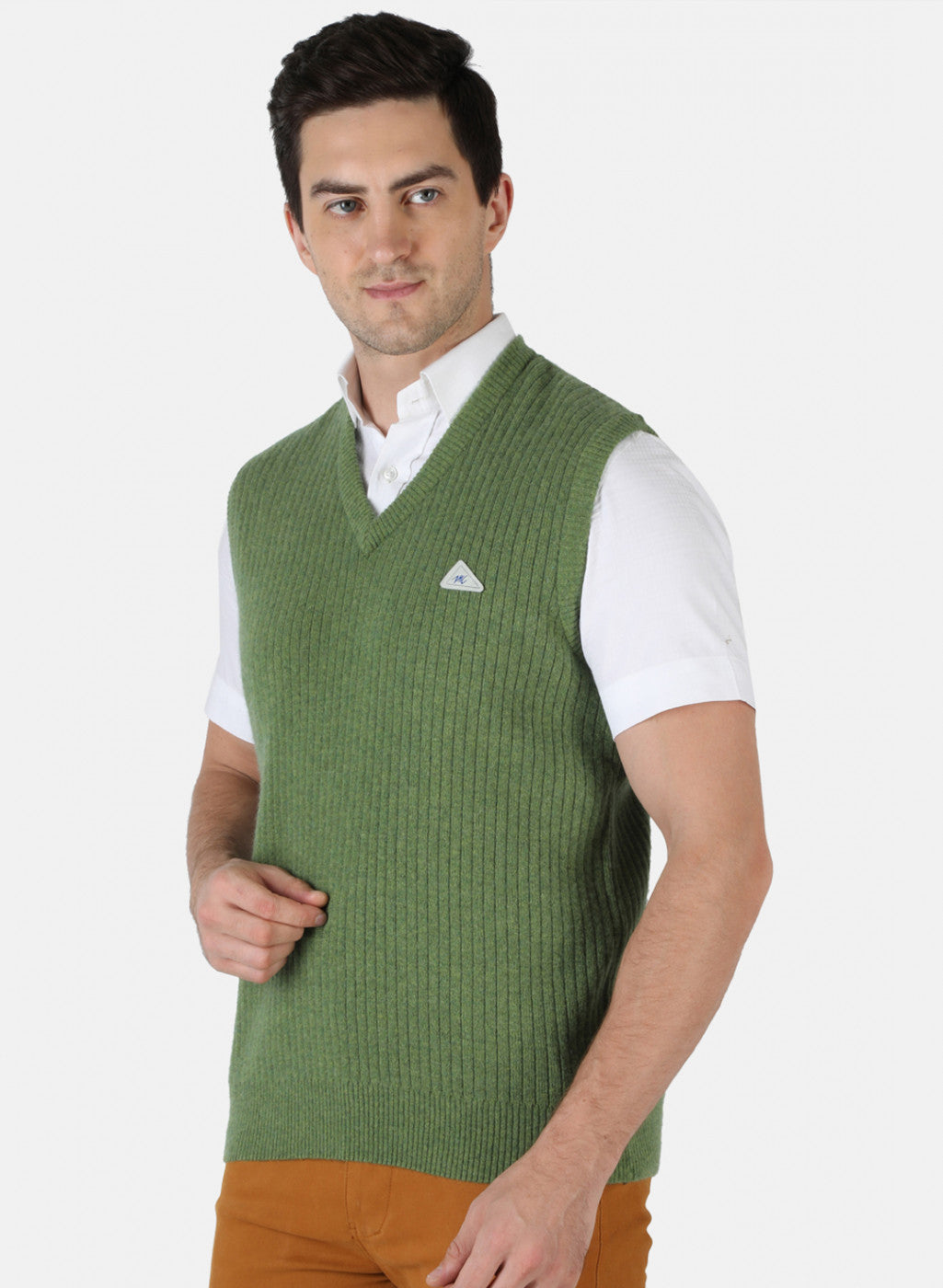 Men Green Solid Sweater