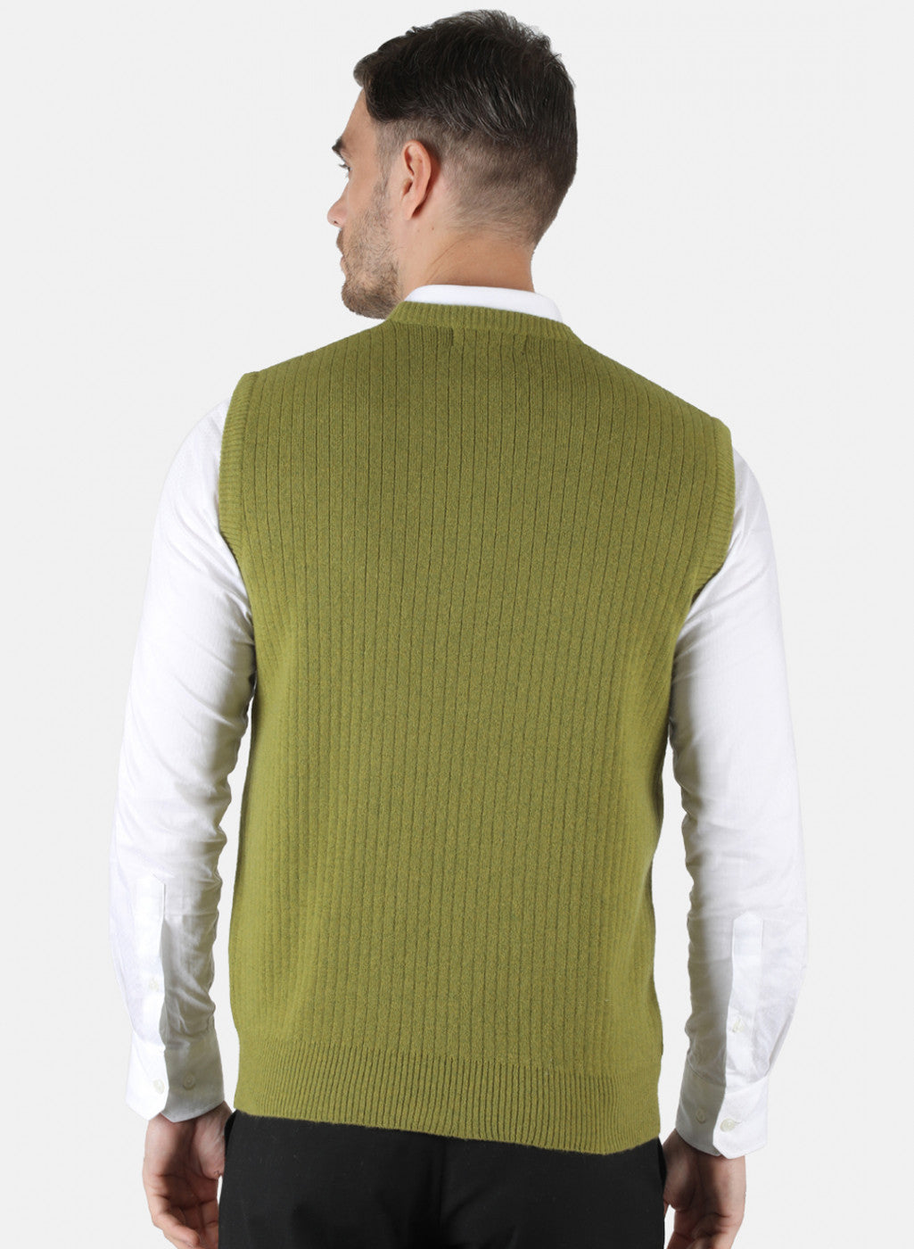 Men Green Solid Sweater