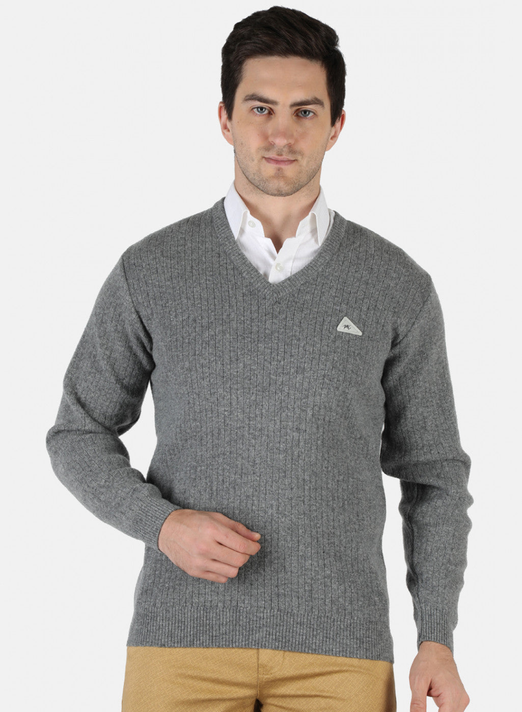 Men Grey Solid Pullover