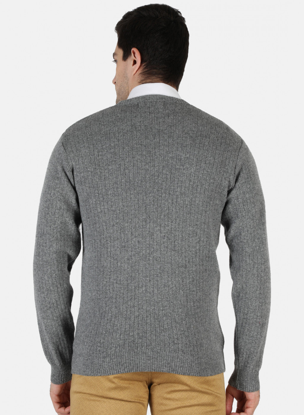 Men Grey Solid Pullover