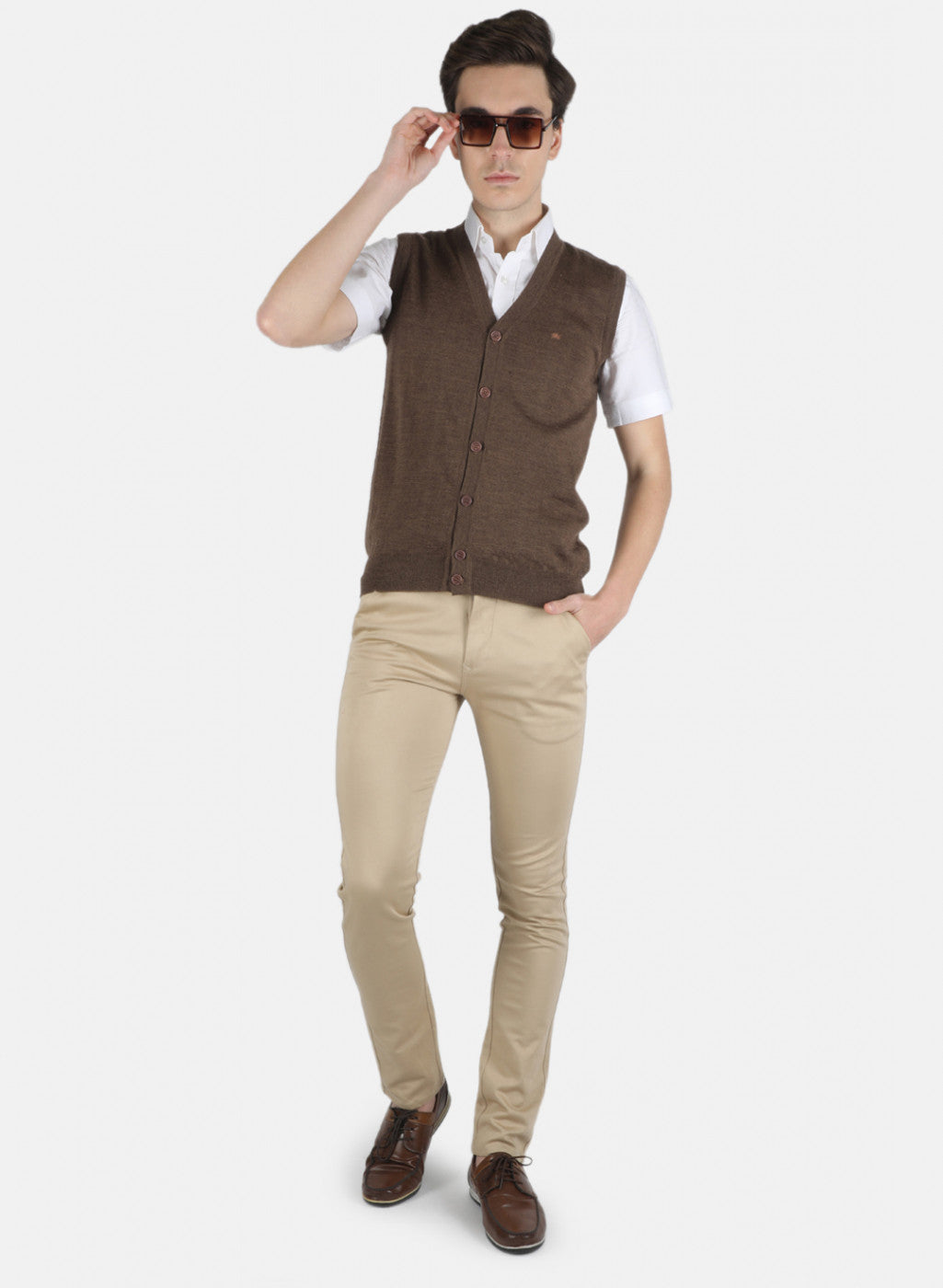 Men Brown Solid Cardigan