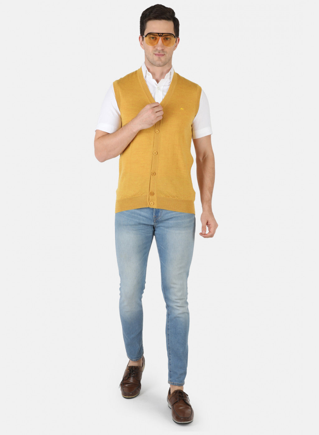 Men Yellow Solid Cardigan