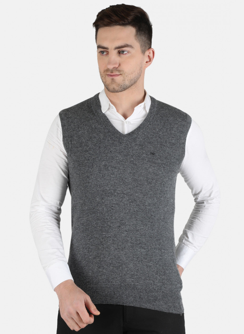 Men Grey Solid Sweater