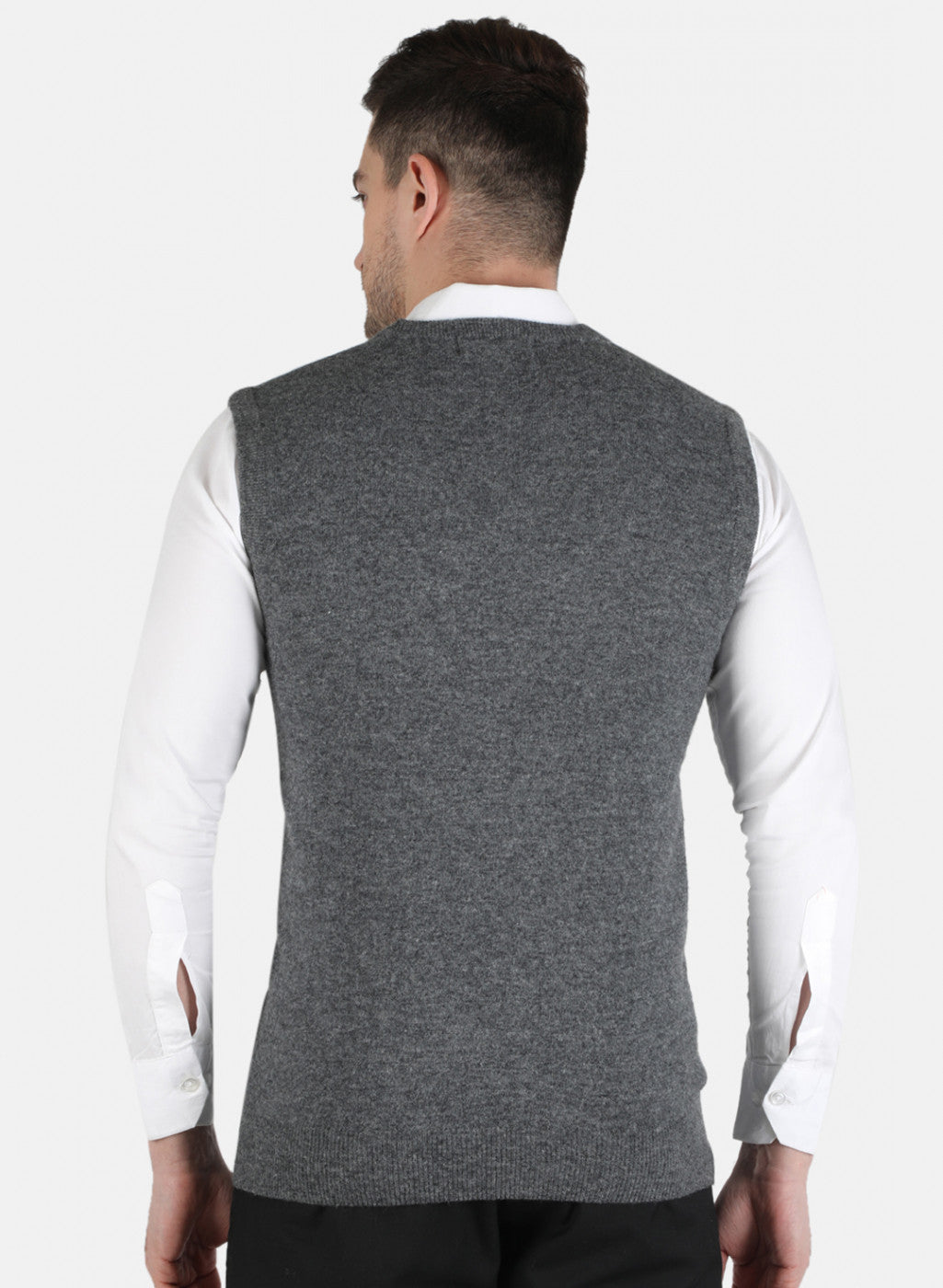 Men Grey Solid Sweater