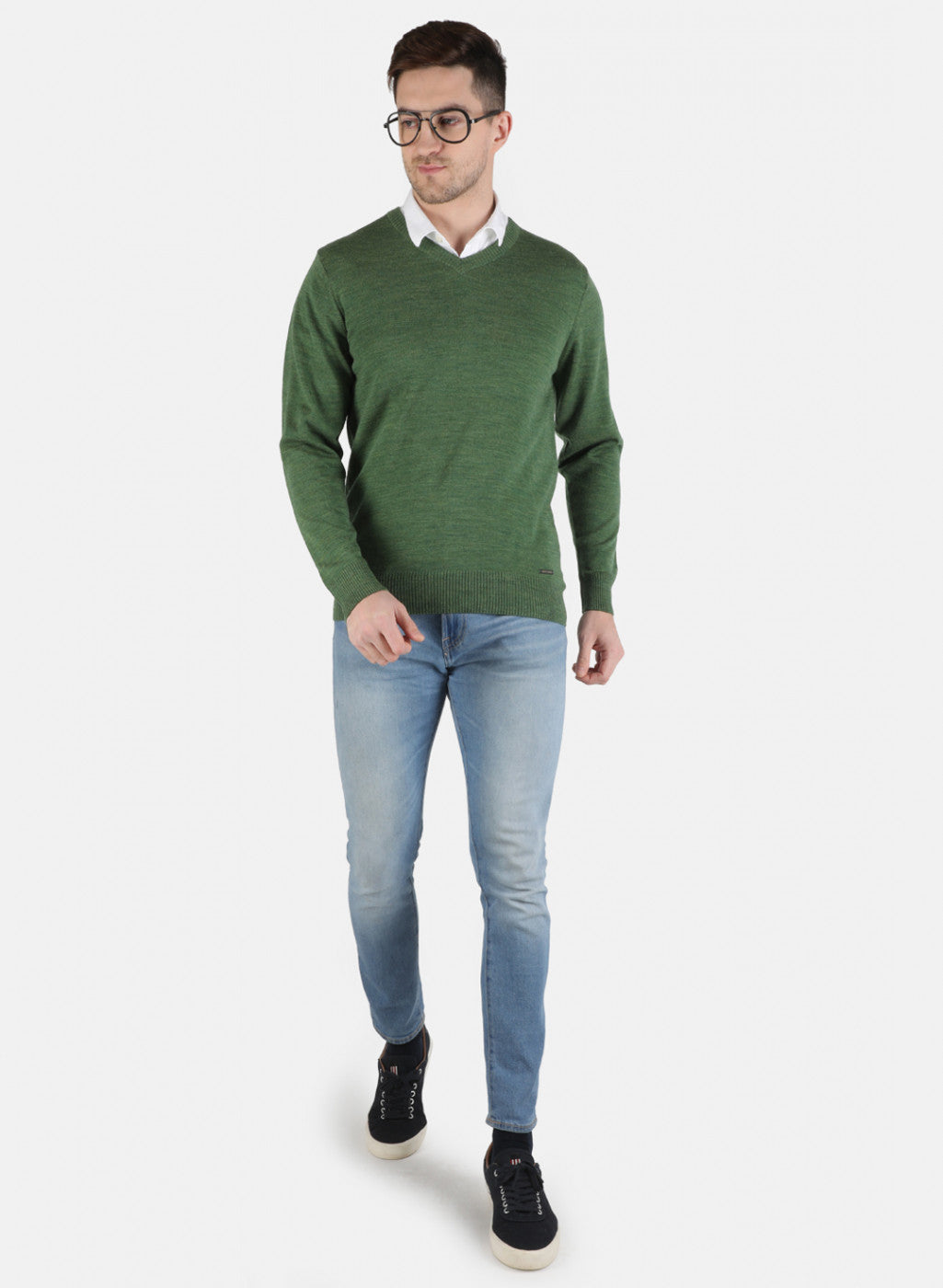 Men Olive Solid Pullover