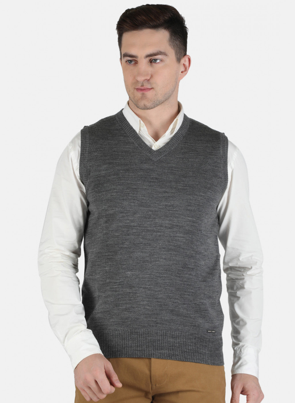 Men Grey Solid Sweater