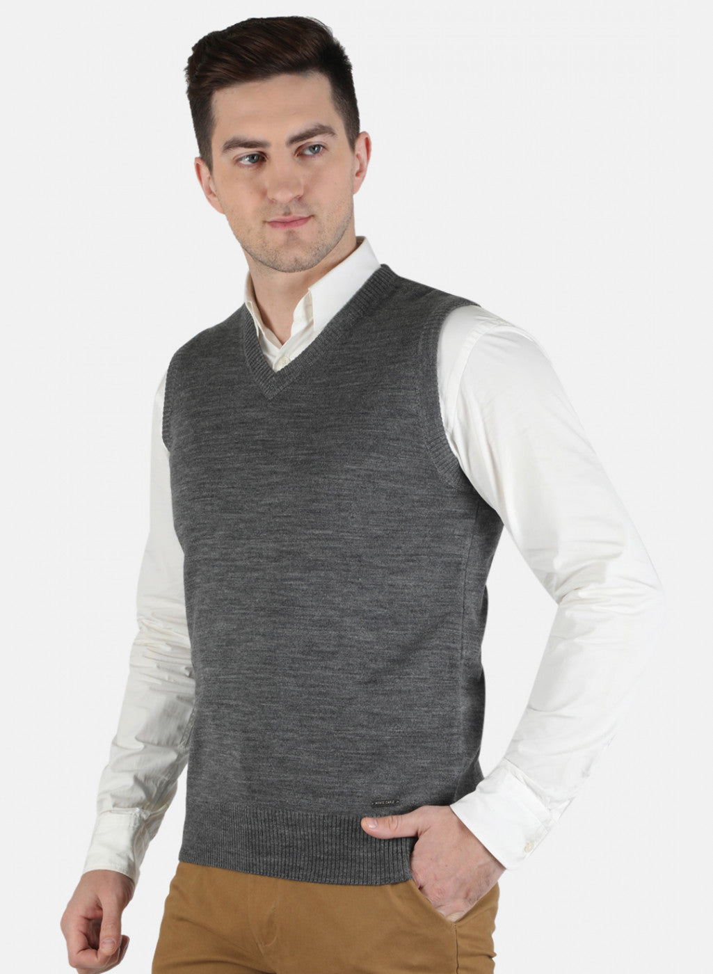 Men Grey Solid Sweater