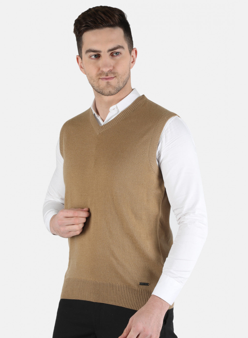 Men Brown Solid Sweater