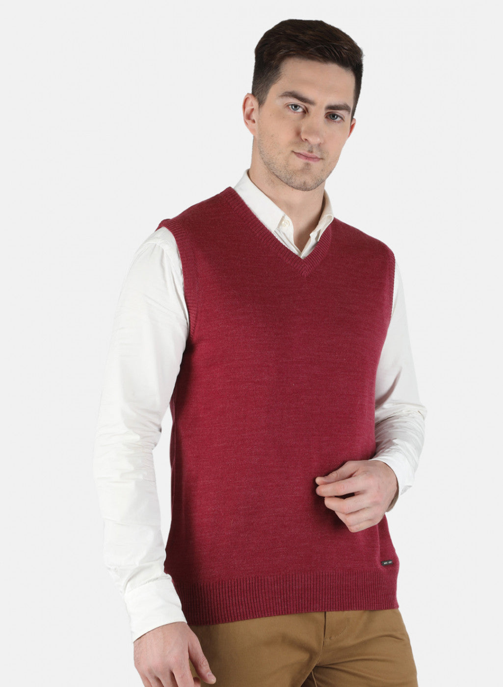 Men Red Solid Sweater