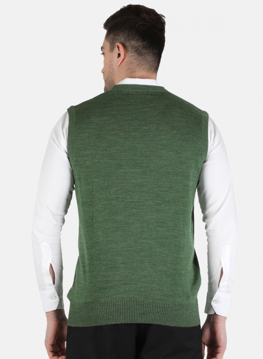 Men Green Solid Sweater