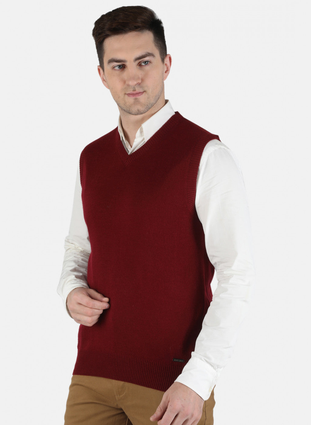 Men Maroon Solid Sweater