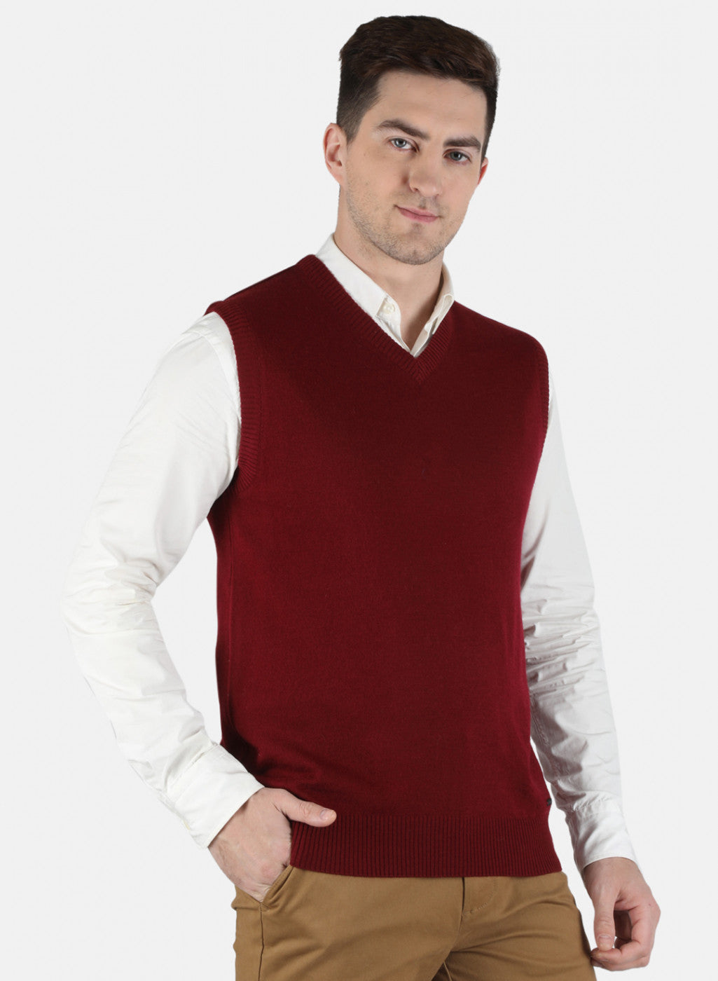 Men Maroon Solid Sweater