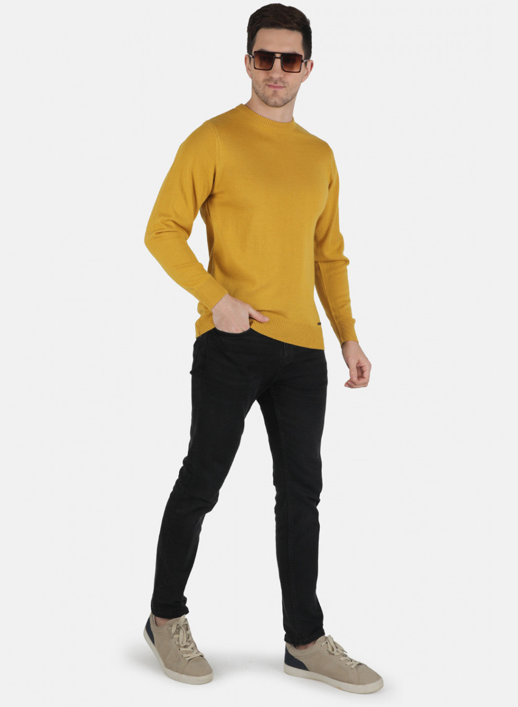 Men Yellow Solid Pullover