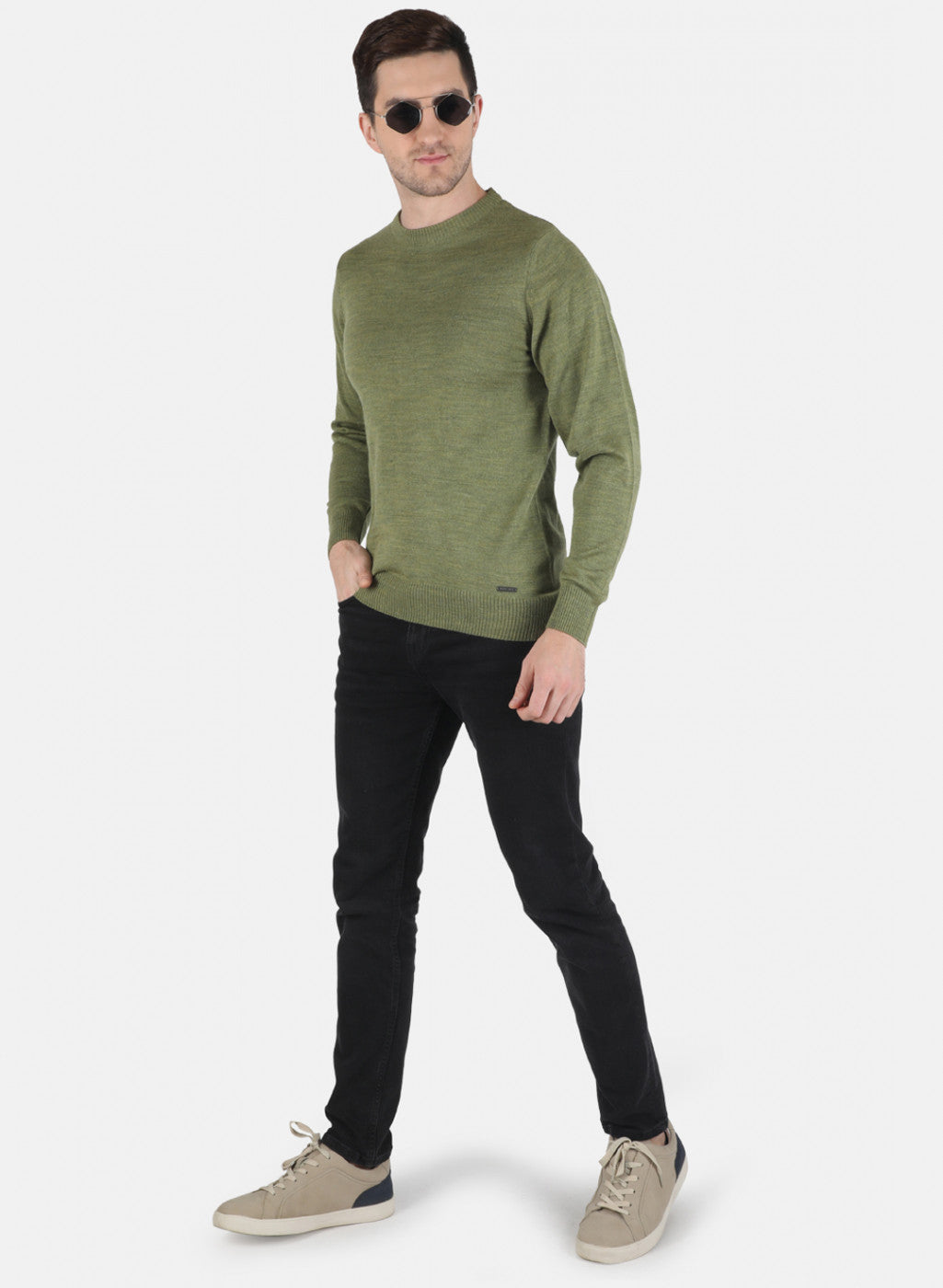 Men Olive Solid Pullover