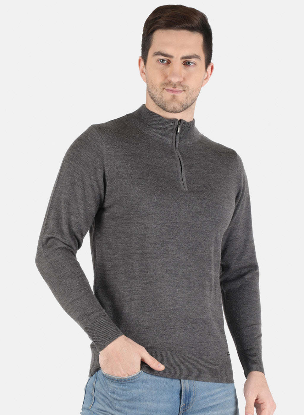 Men Grey Solid Pullover