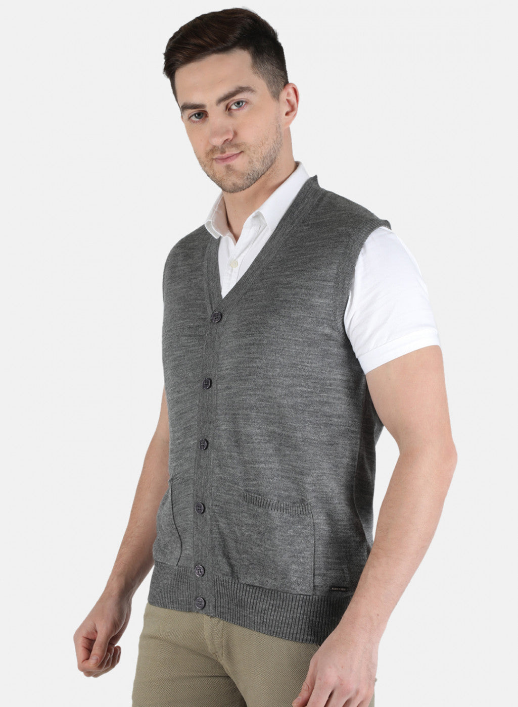 Men Grey Solid Cardigan