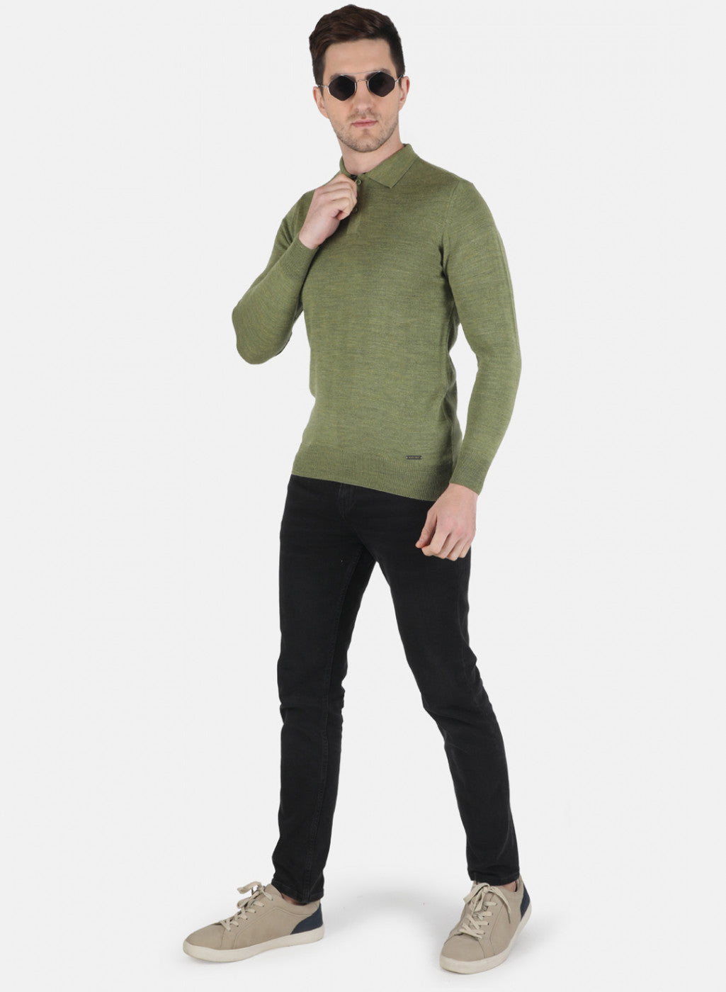 Men Olive Solid T-Shirt