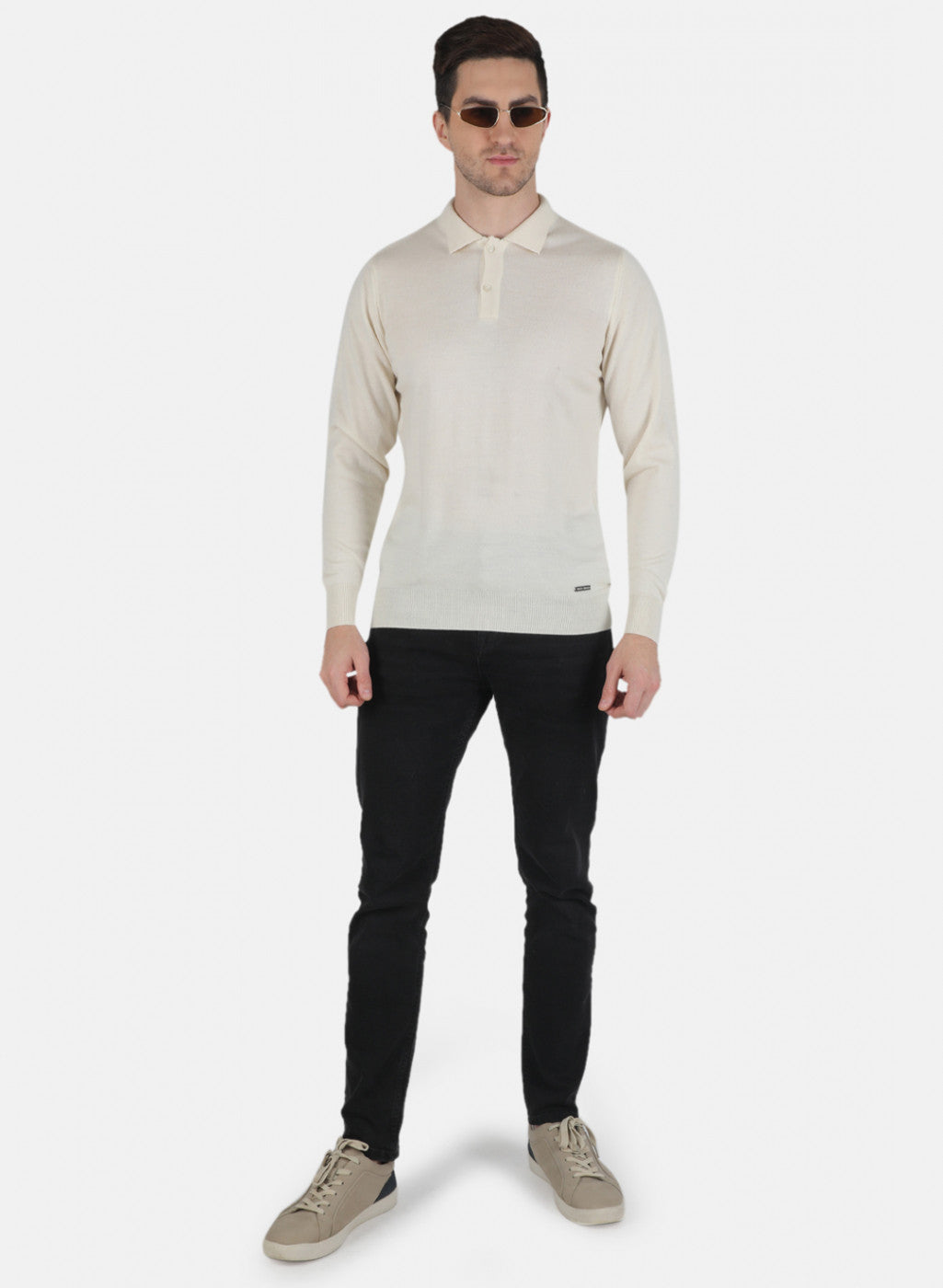 Men Off White Solid T-Shirt