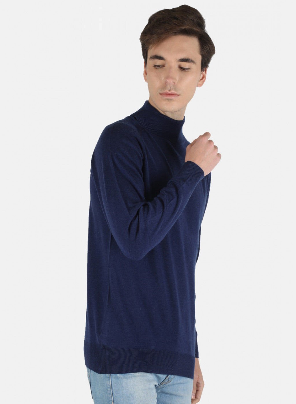 Men Blue Solid Pullover