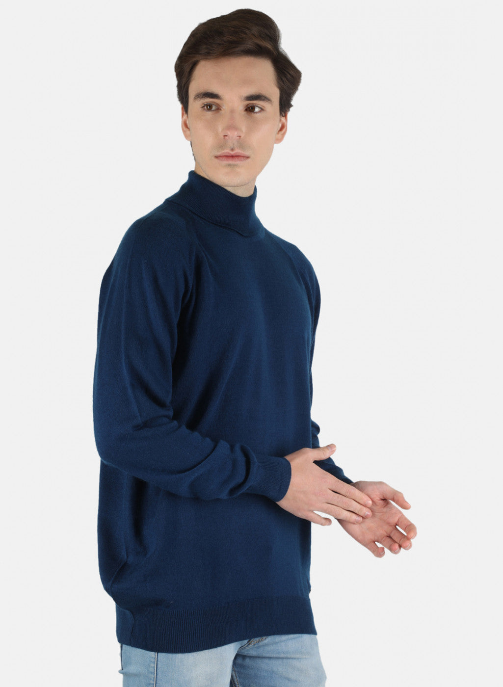 Men Blue Solid Pullover