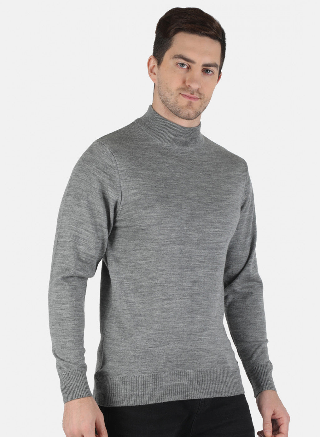 Men Grey Solid Pullover