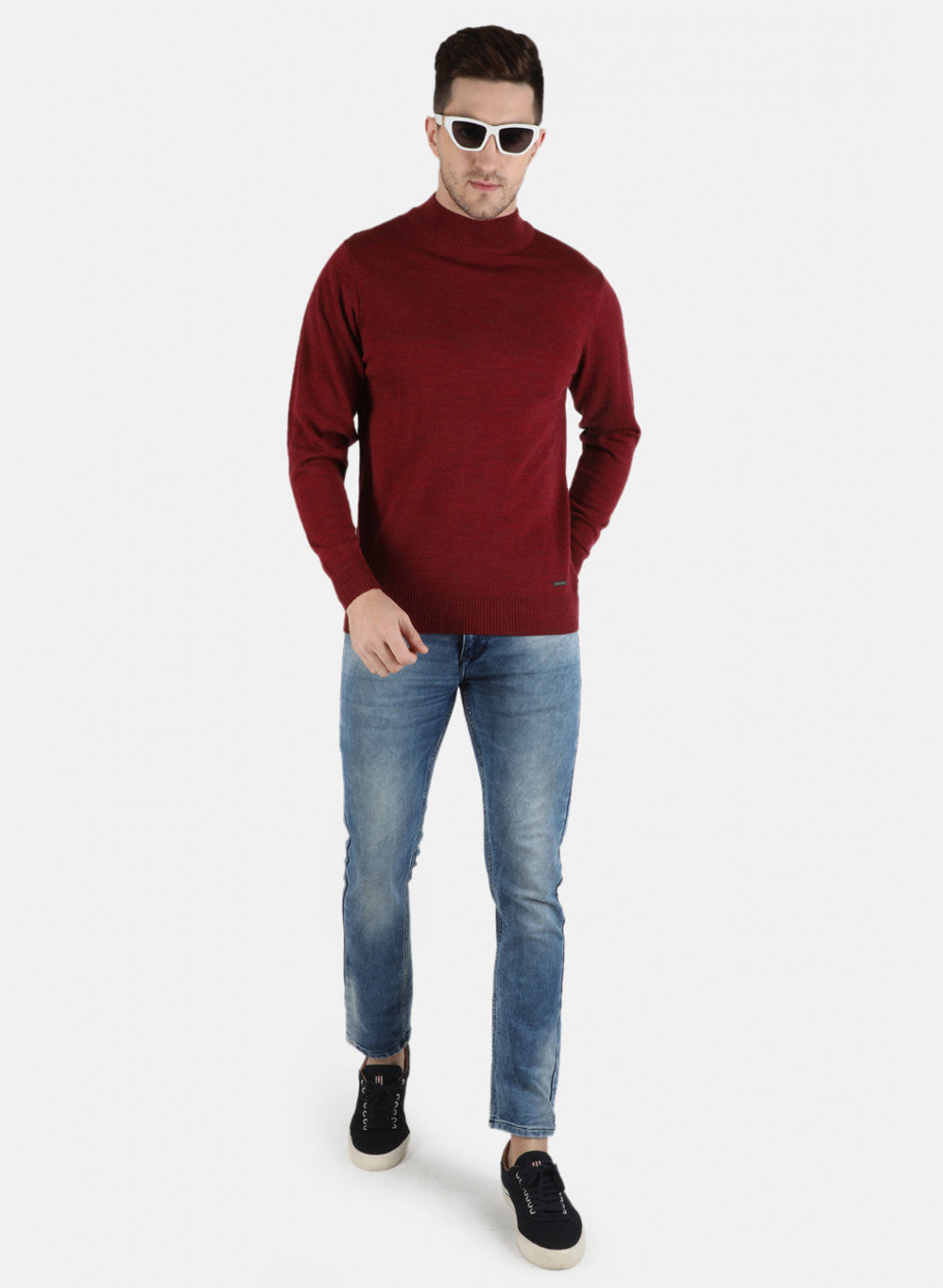 Men Maroon Solid Pullover