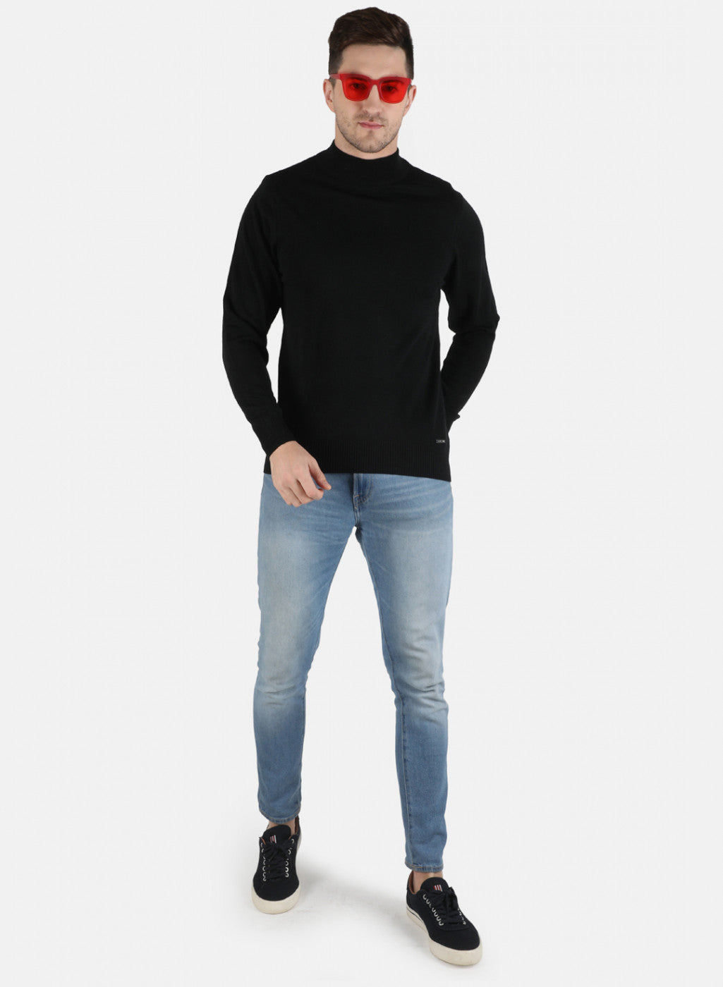 Men Black Solid Pullover