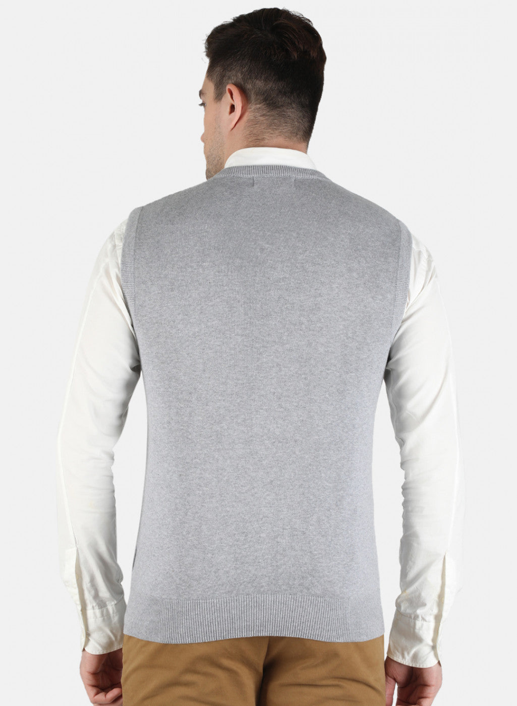 Men Grey Solid Sweater