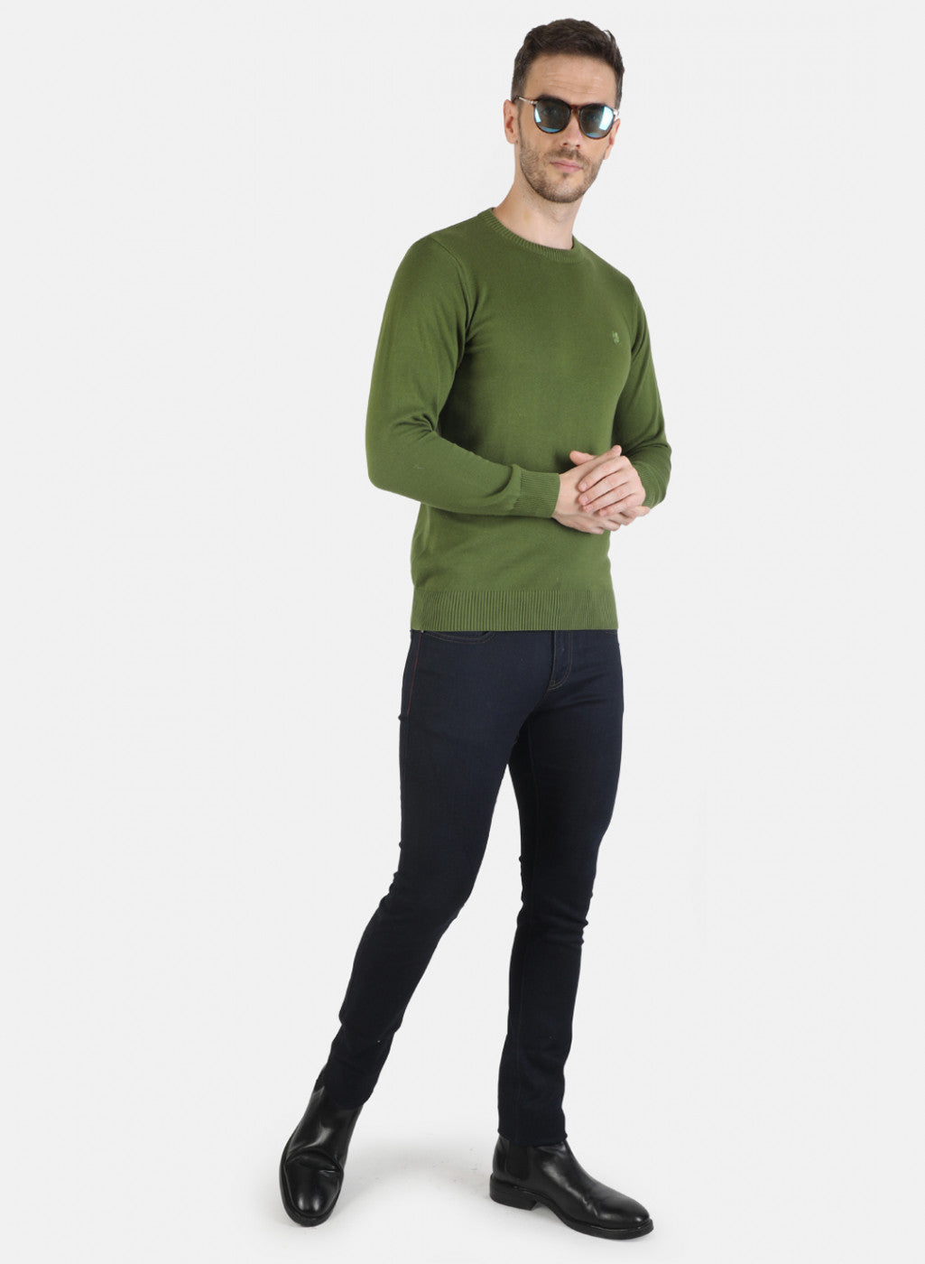 Men Olive Solid Pullover