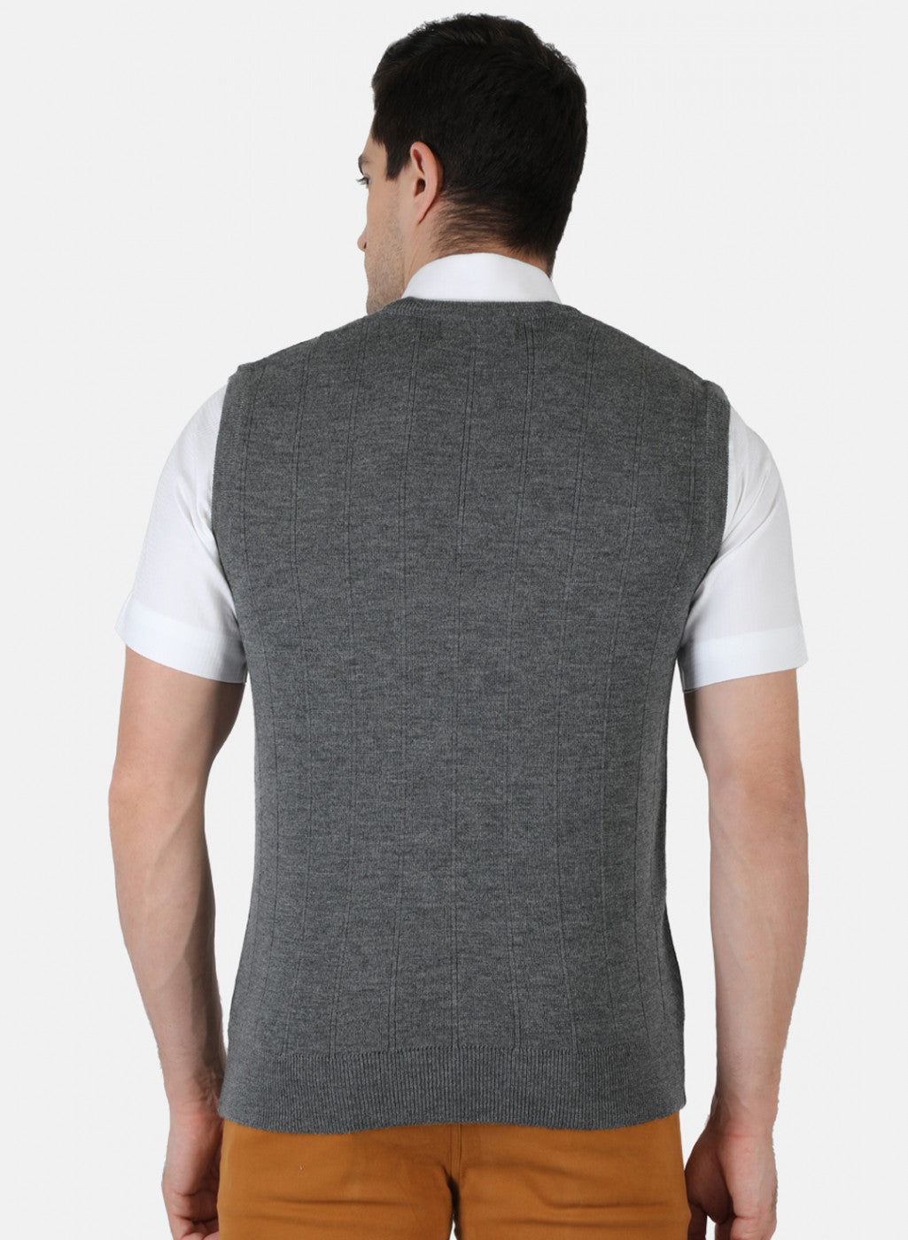 Men Grey Solid Sweater