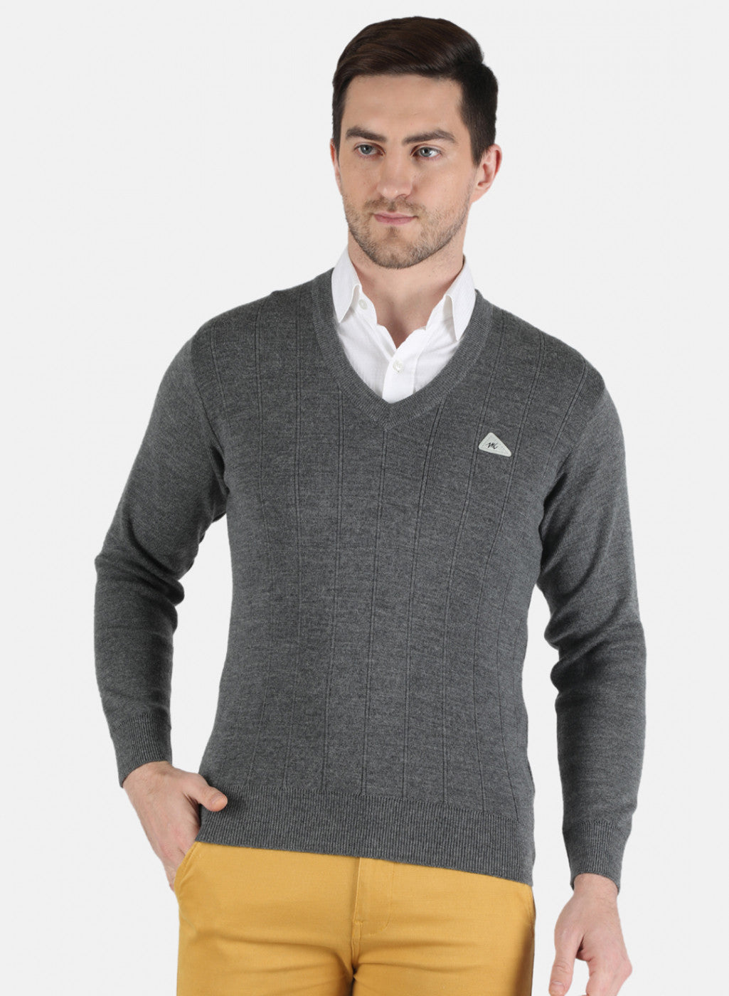 Men Grey Solid Pullover