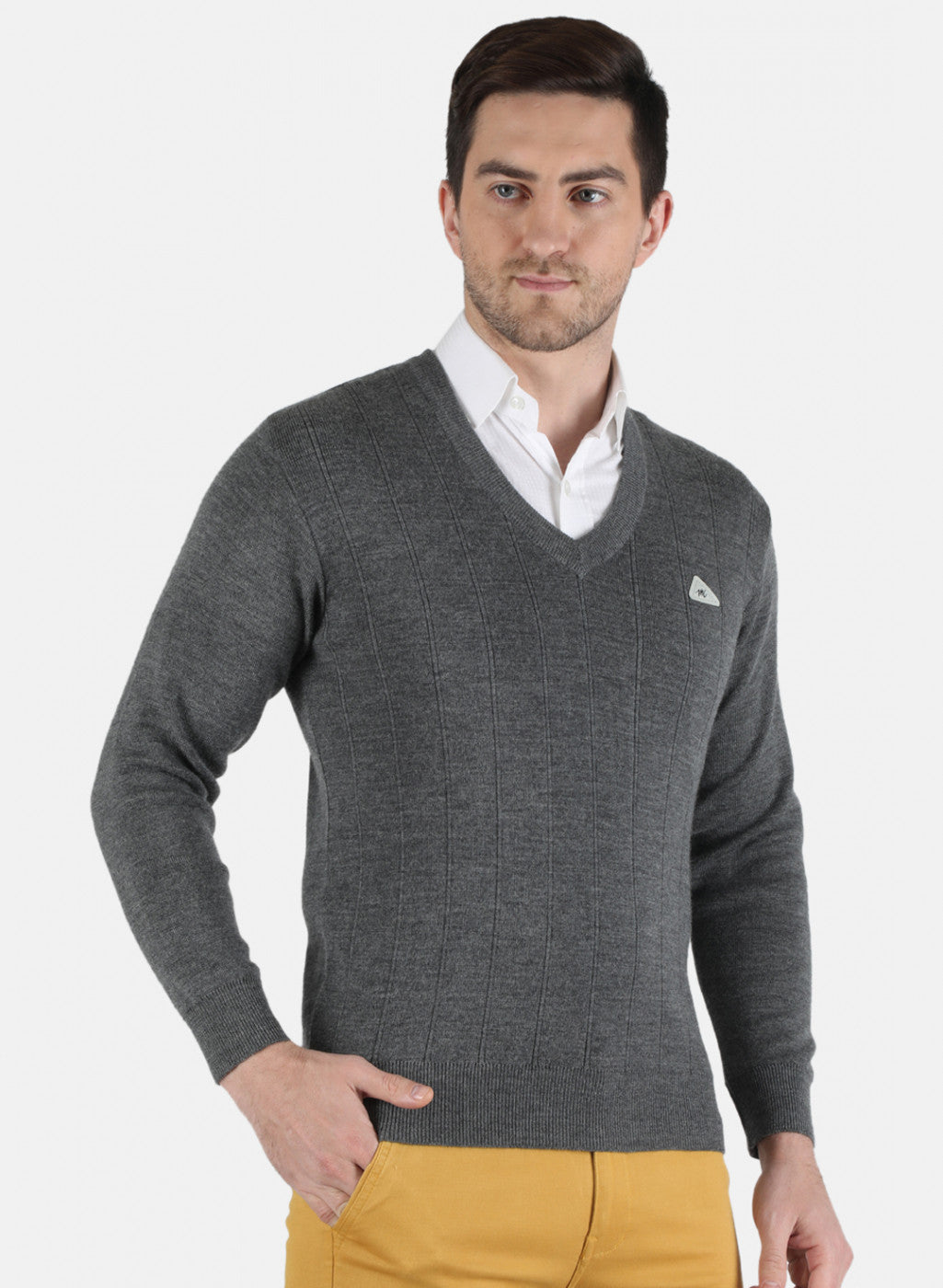 Men Grey Solid Pullover