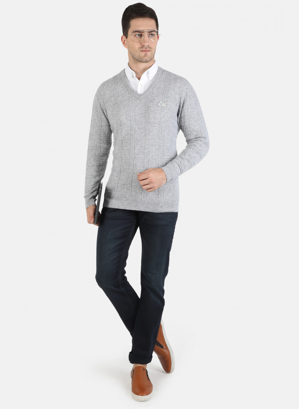 Men Grey Solid Pullover