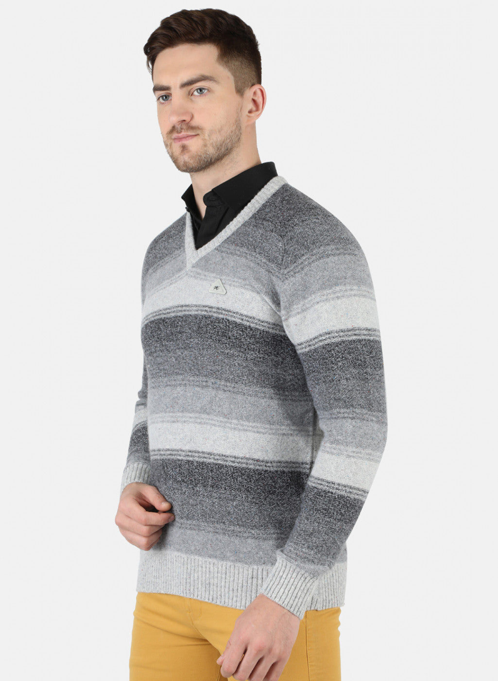 Men Grey Self Design Pullover