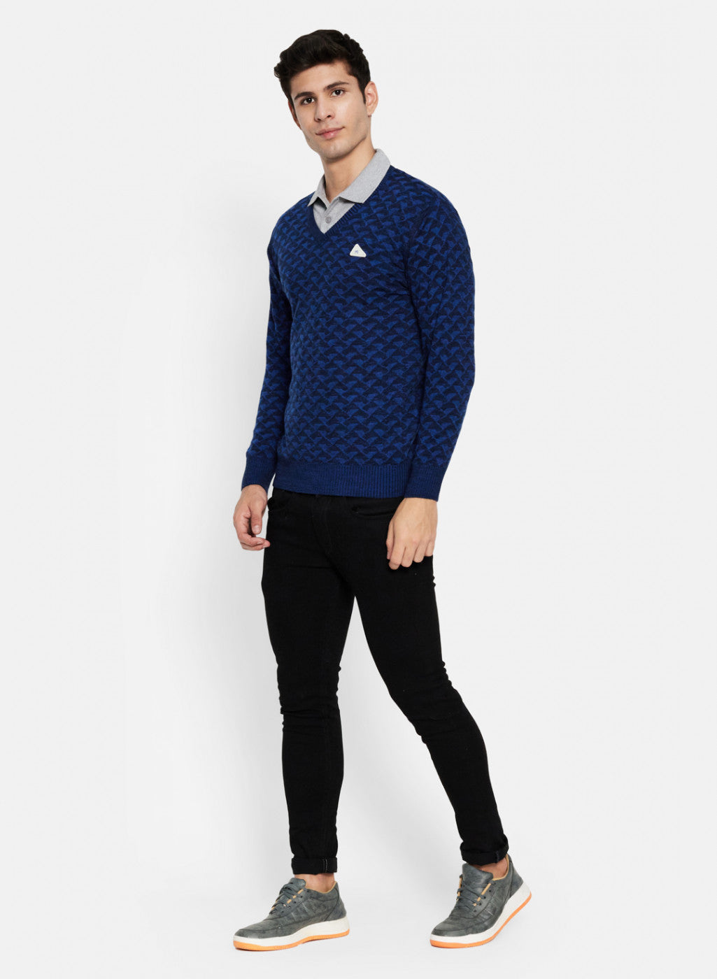 Men Blue & Black Solid Pullover