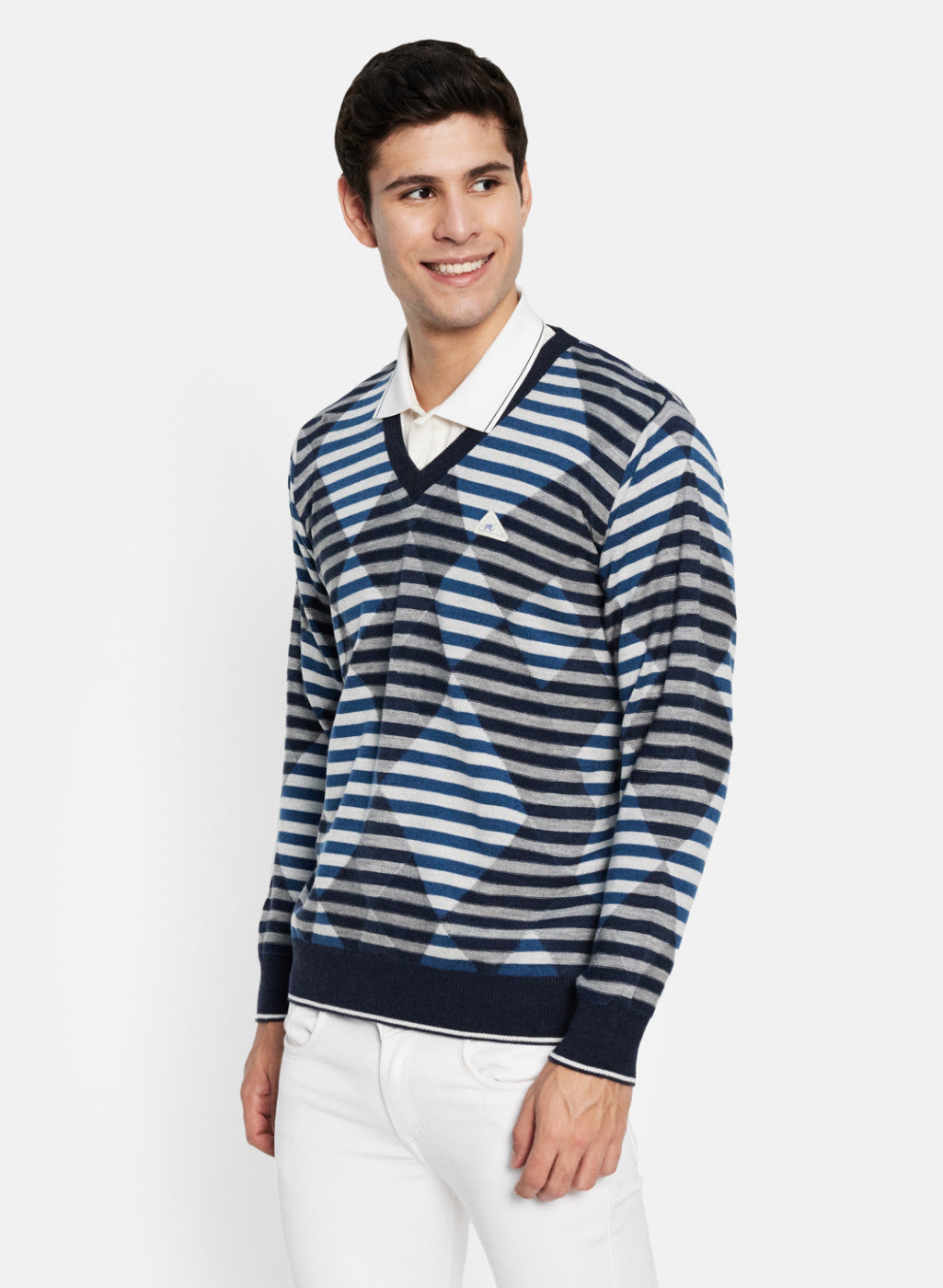 Men NAvy Blue Solid Pullover