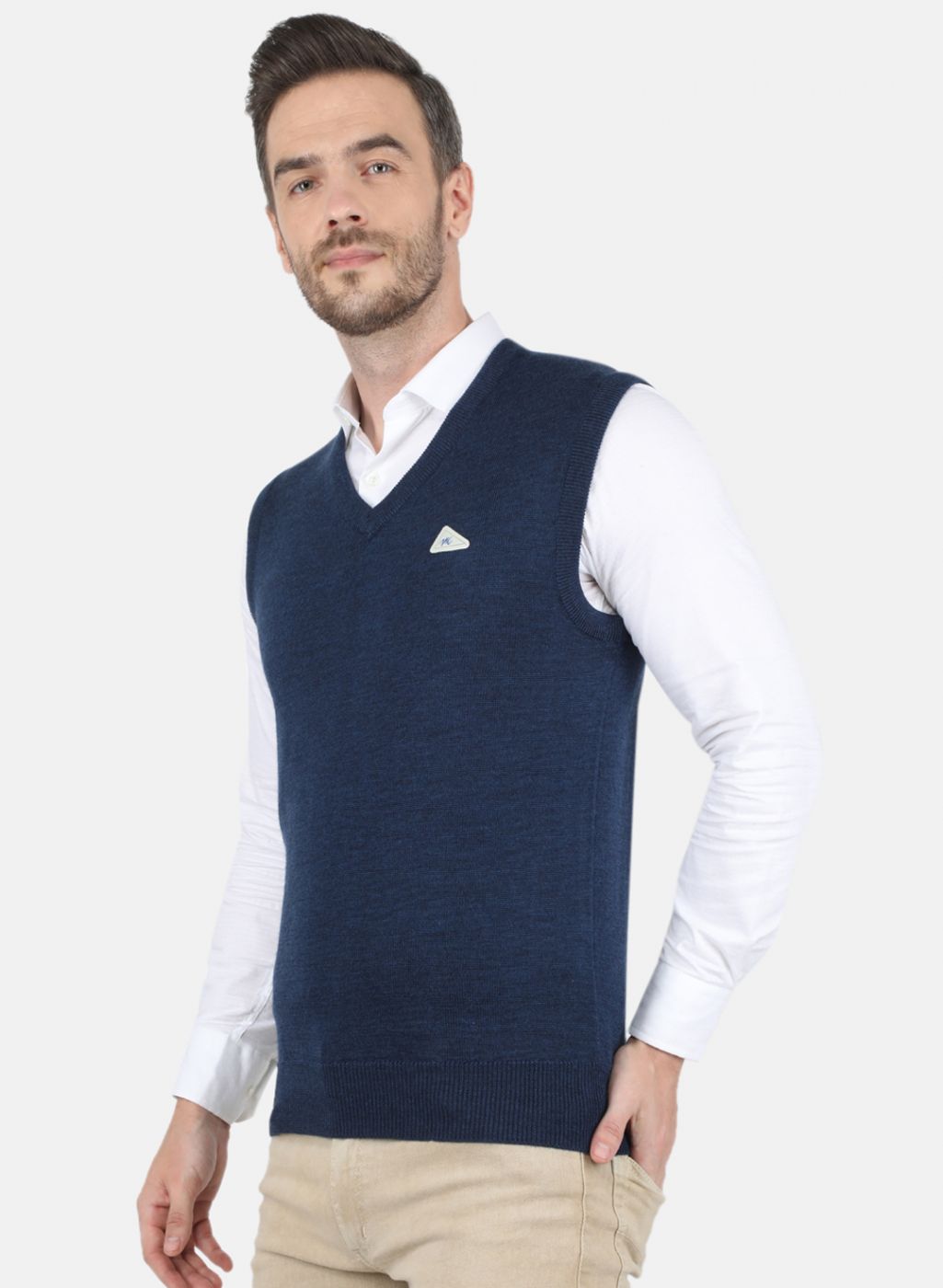 Men NAvy Blue Solid Sweater