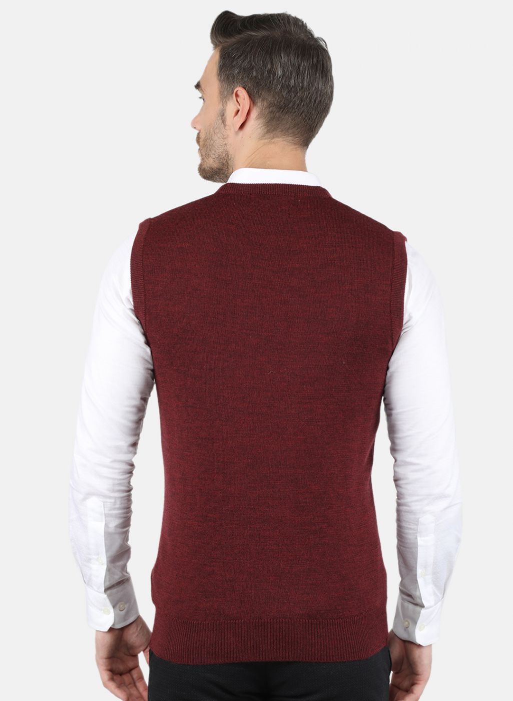 Men Maroon Solid Sweater