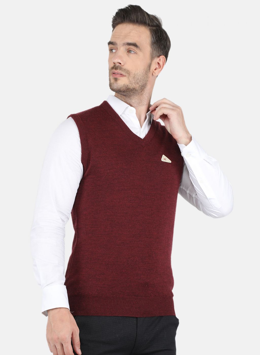 Men Maroon Solid Sweater