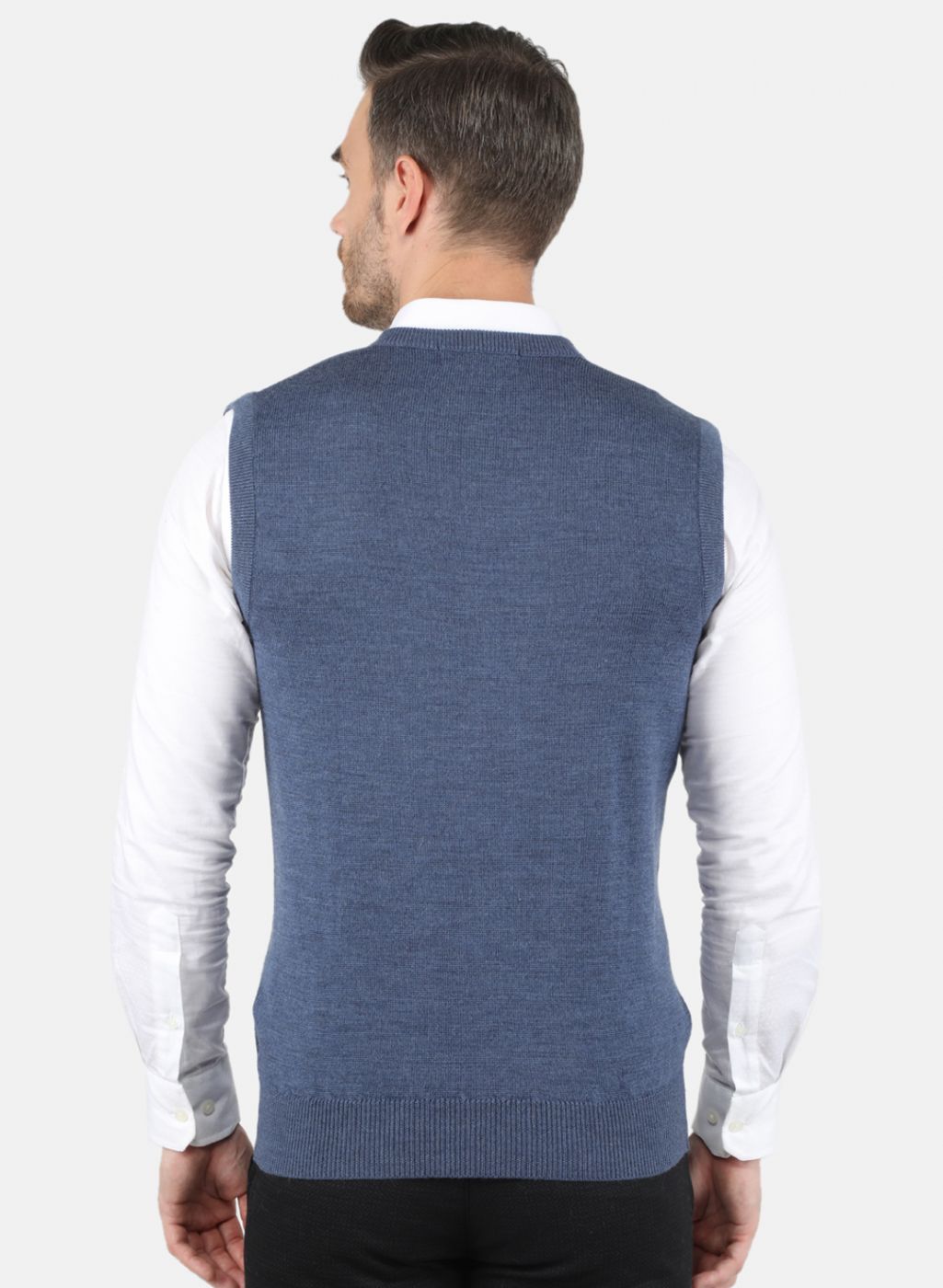 Men Blue Solid Sweater