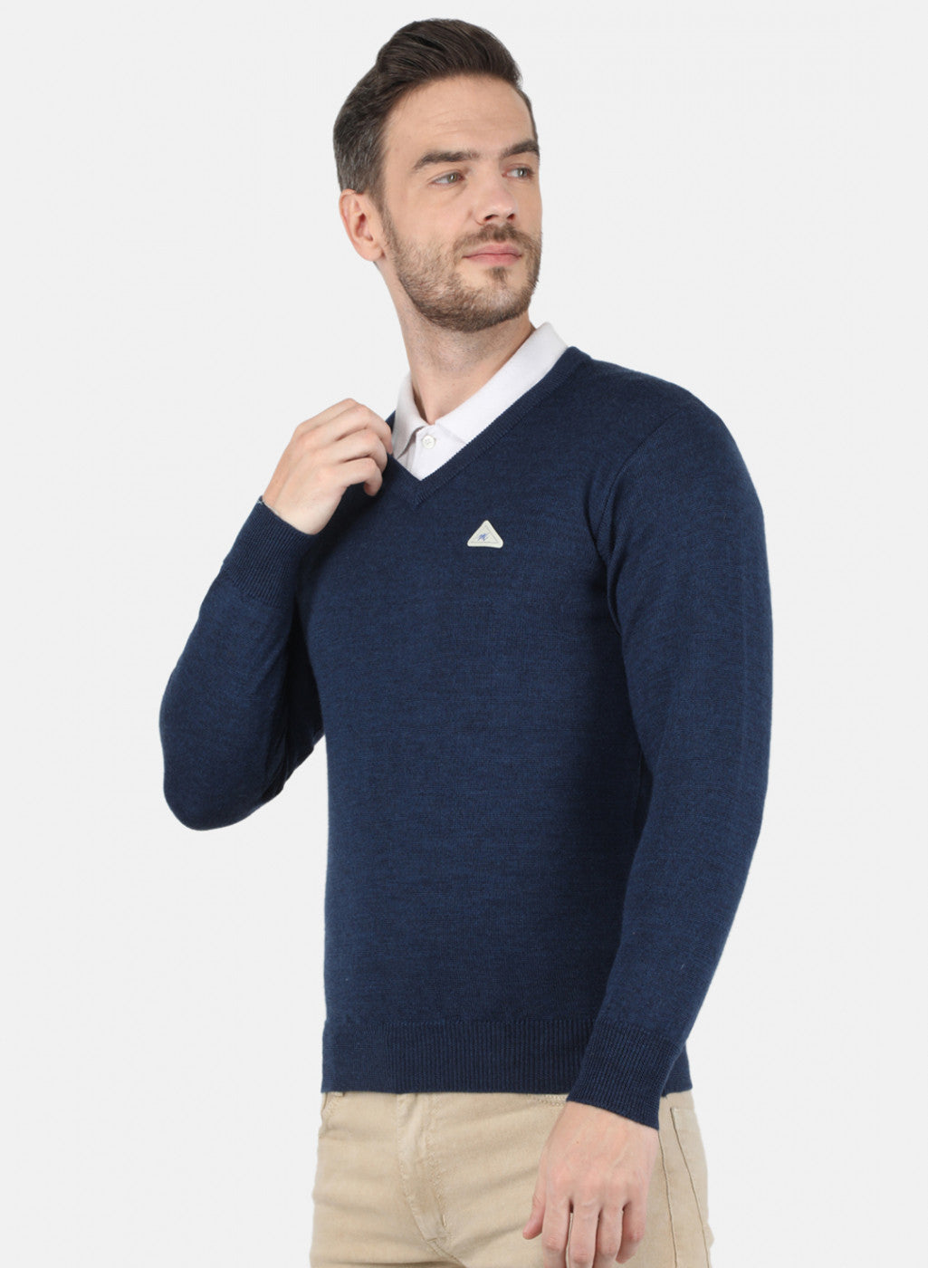 Men NAvy Blue Solid Pullover