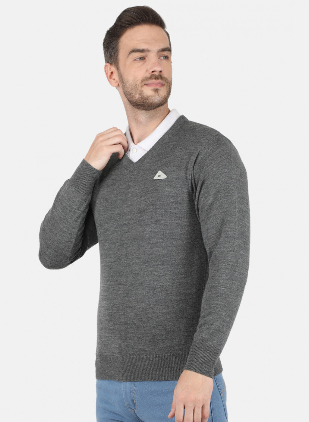 Men Grey Solid Pullover