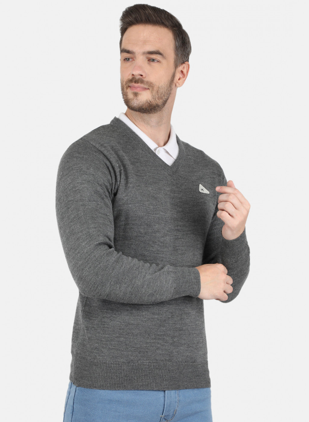 Men Grey Solid Pullover