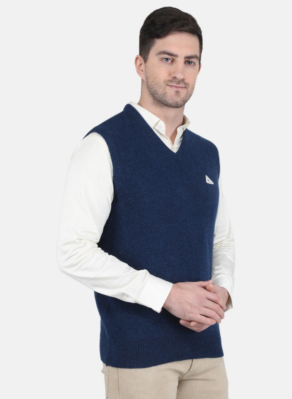 Men Blue Solid Sweater