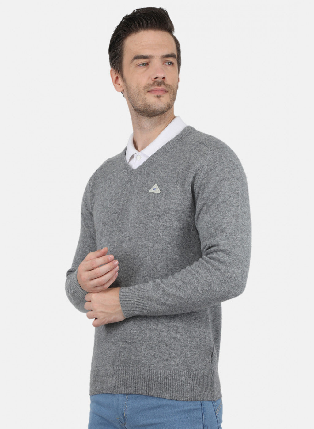 Men Grey Solid Pullover