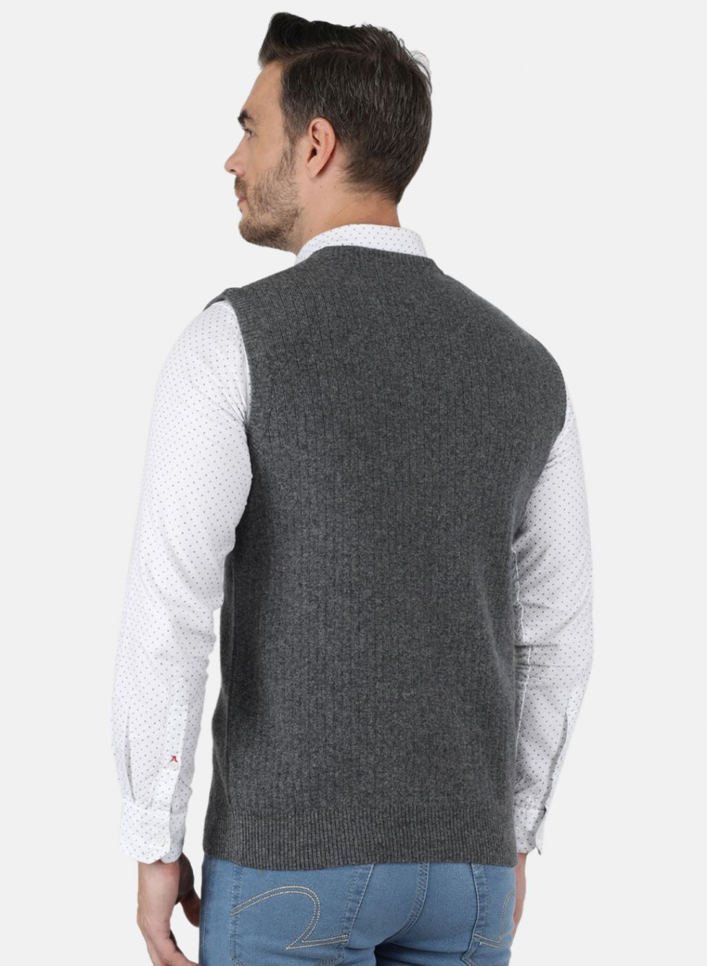 Men Grey Solid Sweater